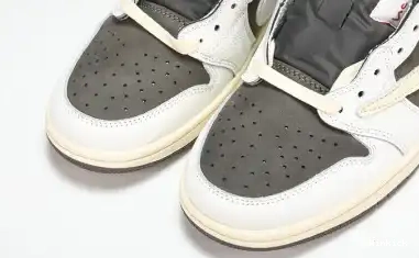 AIR REVERSE X SCOTT LOW 1 TRAVIS DM7866-162 OG MOCHA JORDAN 0601